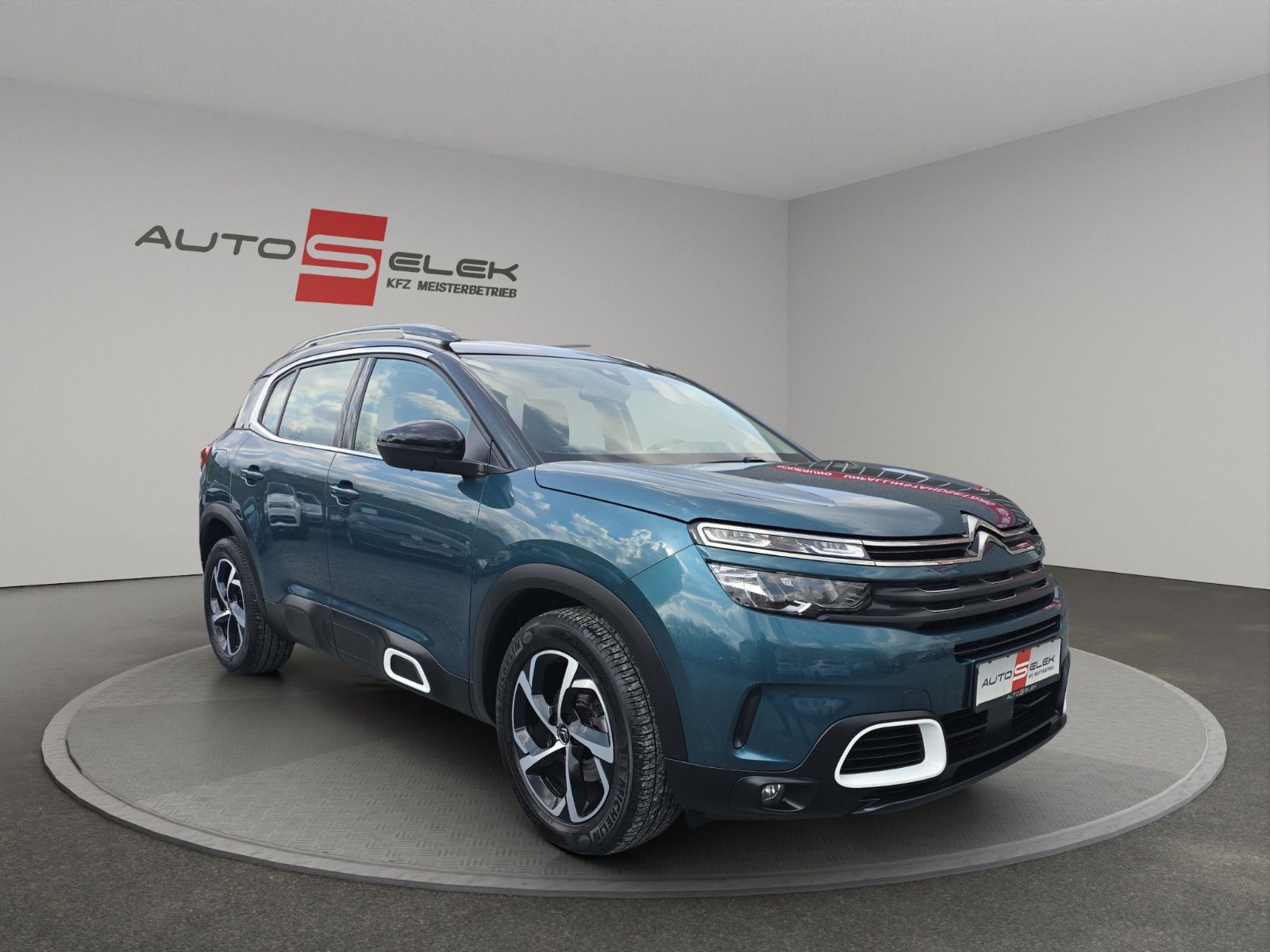 Fahrzeugabbildung Citroën C5 Aircross Live Klima Android Auto Apple CarPla