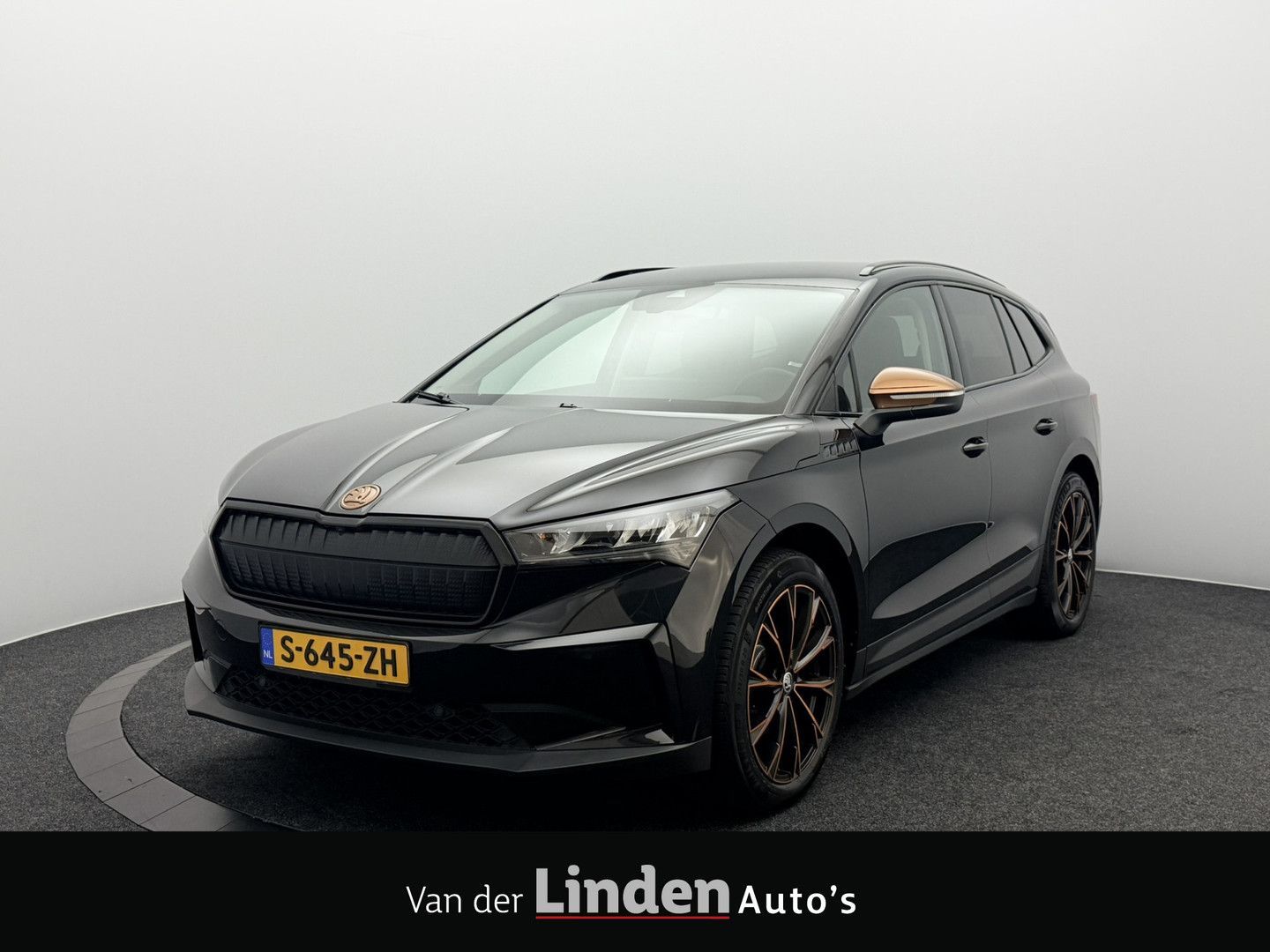 Skoda Enyaq iV 80 Founders Look SOH 95,2% | Warmtepomp