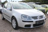 Volkswagen Golf V Lim. Trendline Benzin Automatik 1.6 - Volkswagen Golf aus 2005: 1.6
