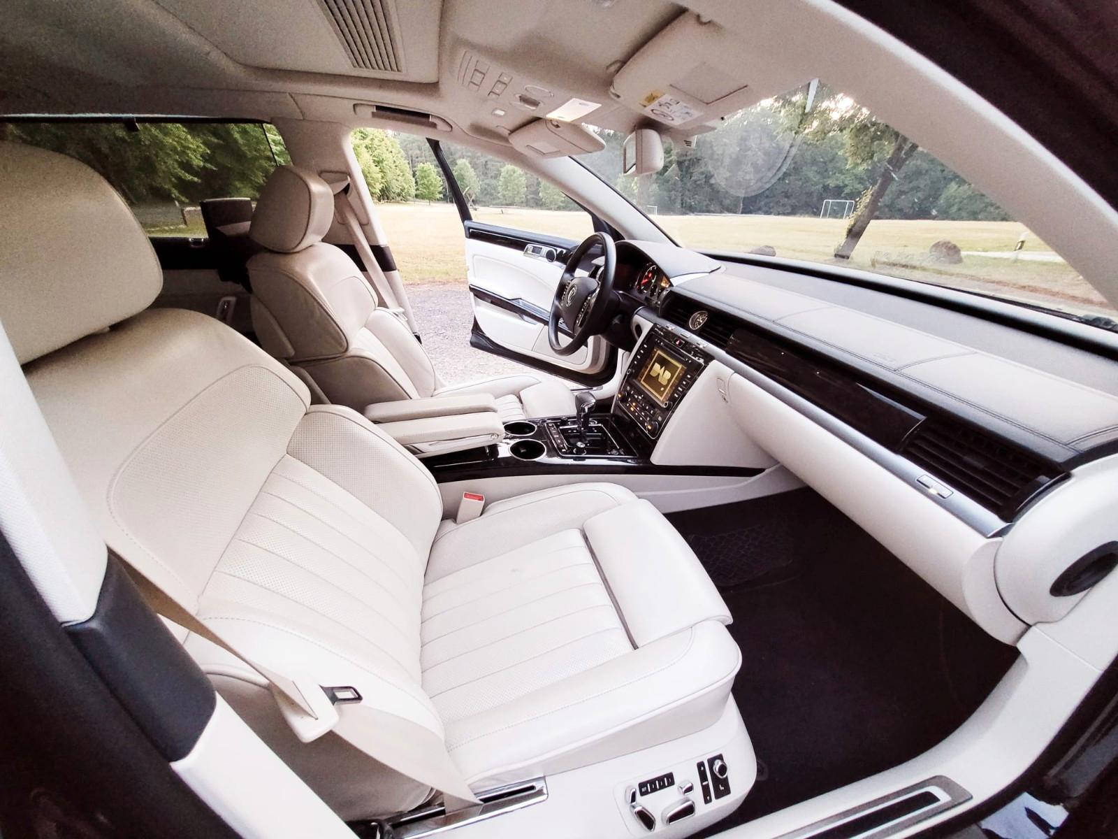 Volkswagen Phaeton 4.2 V8 lang 4MOTION Tiptronic 4-Sitzer -