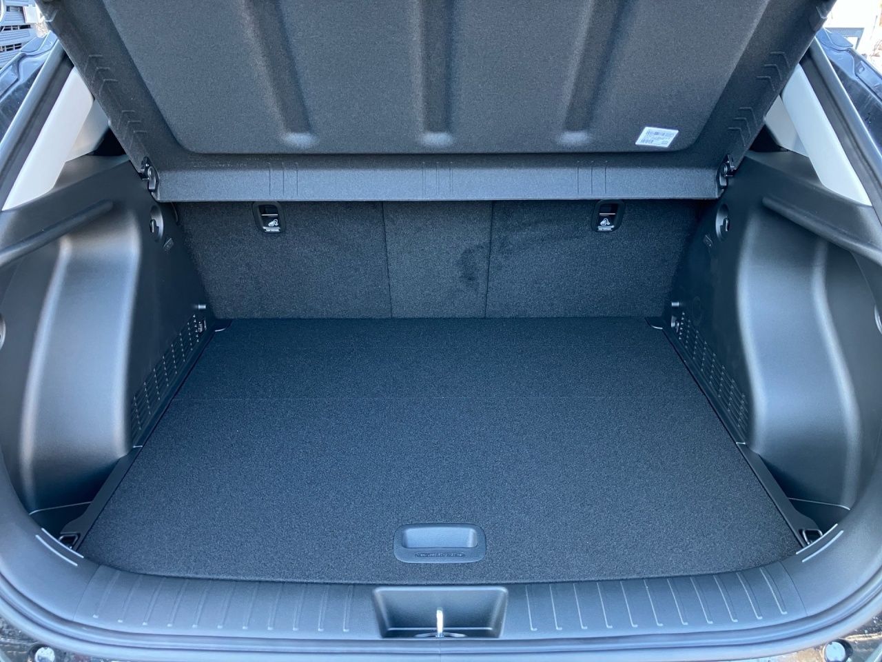 Fahrzeugabbildung Hyundai KONA TREND SHZ*LHZ*NAVI*USB*ZV*