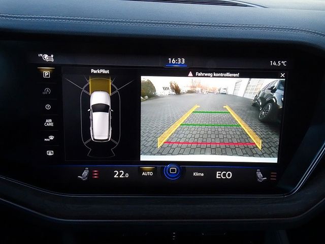 Touareg 3.0 TDI V6 Atmosphere 4Motion / DYNAUDIO