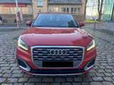Audi Q2 40 TFSI S tronic quattro - - Audi Q2 40 TFSI Gebrauchtwagen
