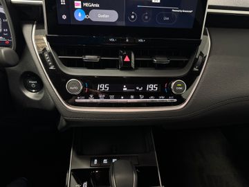 Toyota Corolla Cross Hybrid FWD Team Deut. *Facelift*