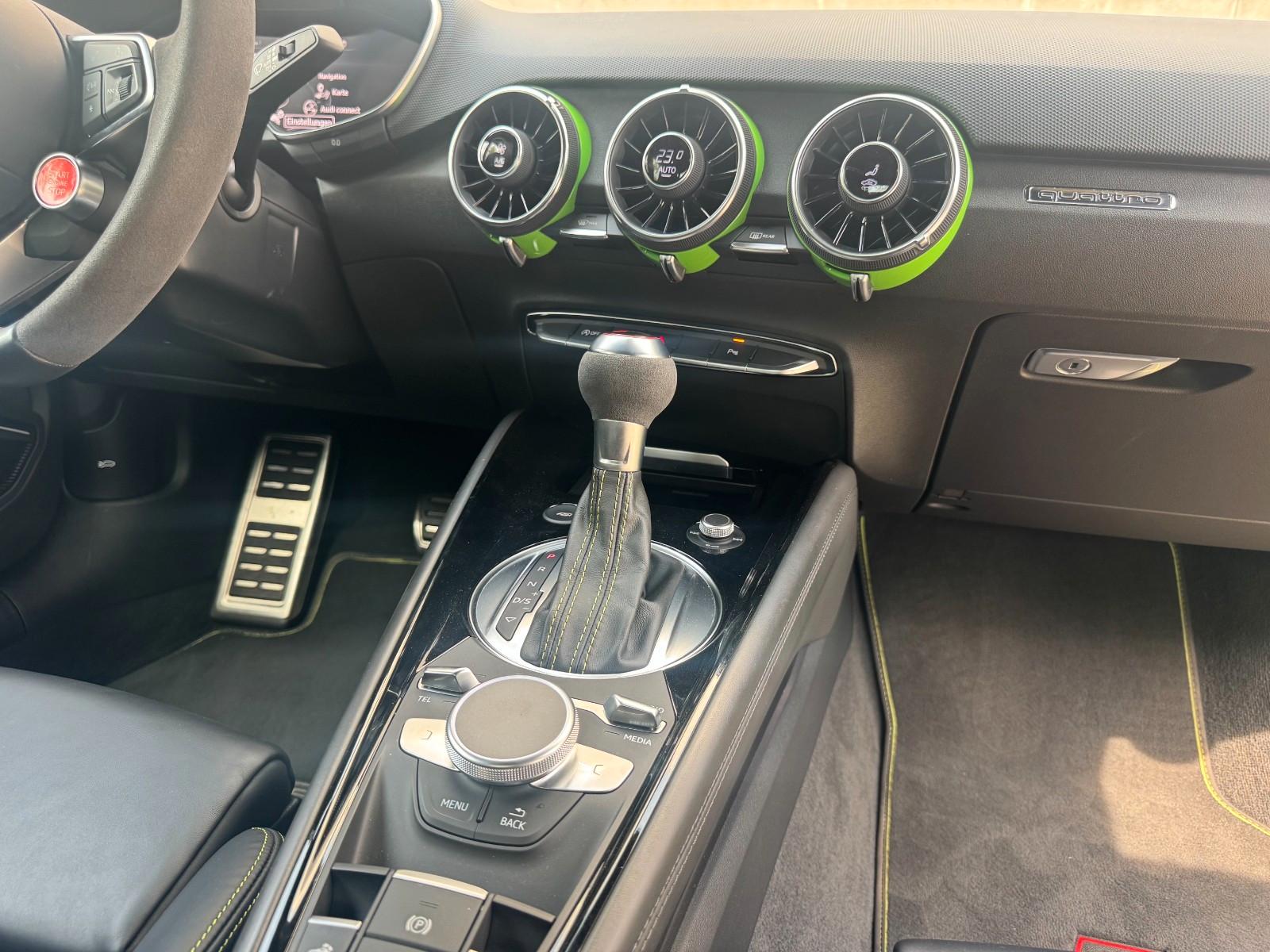 Audi TTRS Roadster 2.5 TFSI Quattro SPORTABGAS.B&O