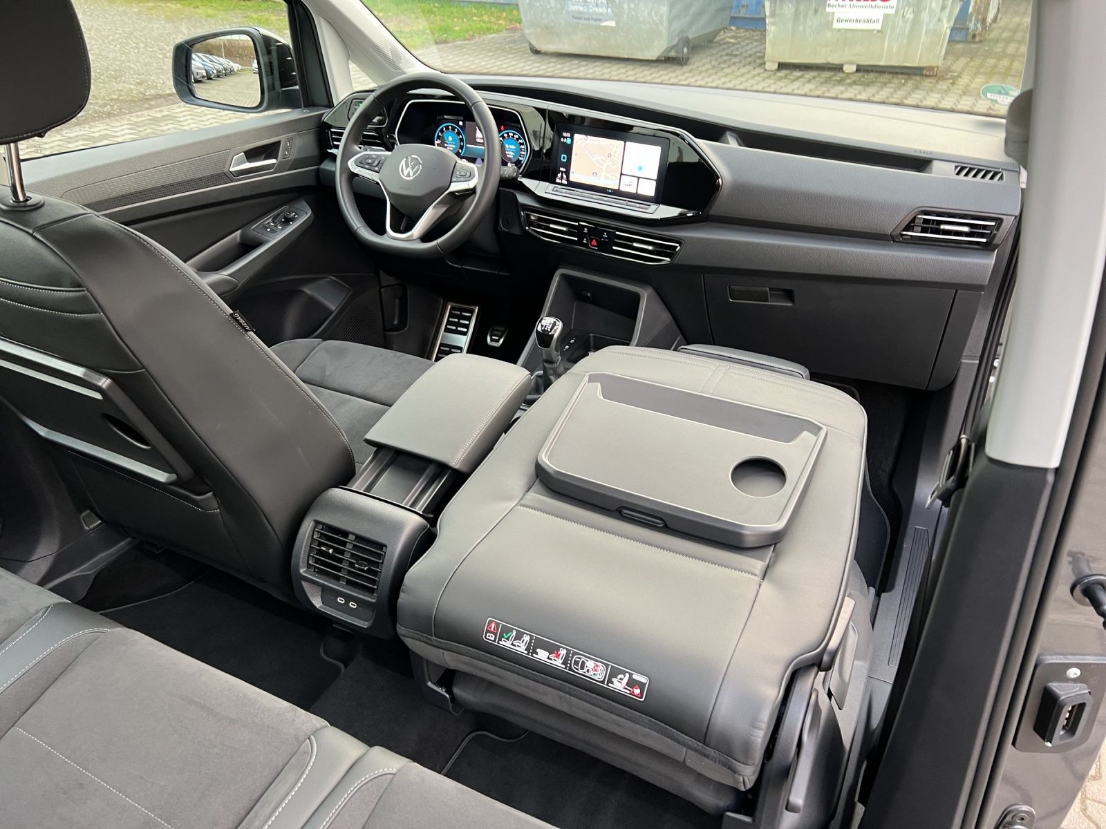 Fahrzeugabbildung Volkswagen Caddy TSI Style Maxi LED AHK NAVI
