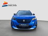 Peugeot 2008 e- GT - Peugeot 2008 mit Elektro-Antrieb: Blau