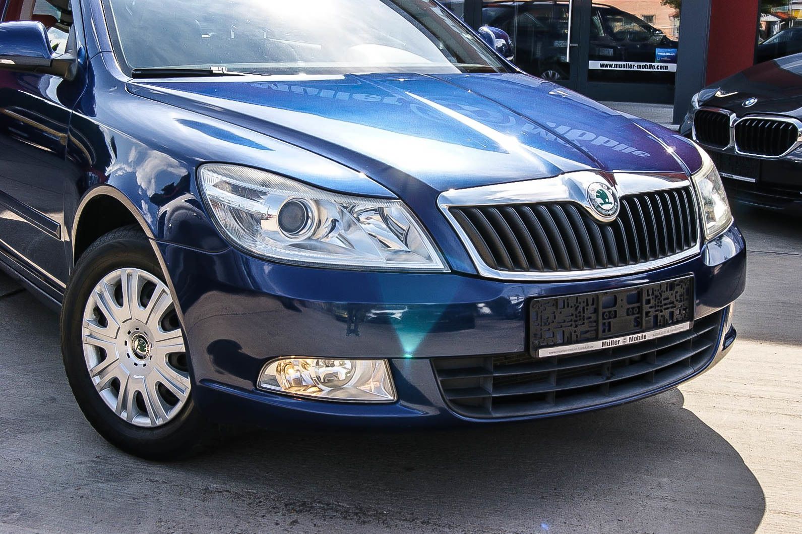 Fahrzeugabbildung SKODA Octavia Combi 1.4TSI DSG ANHZV PDC SIHZG Ambient