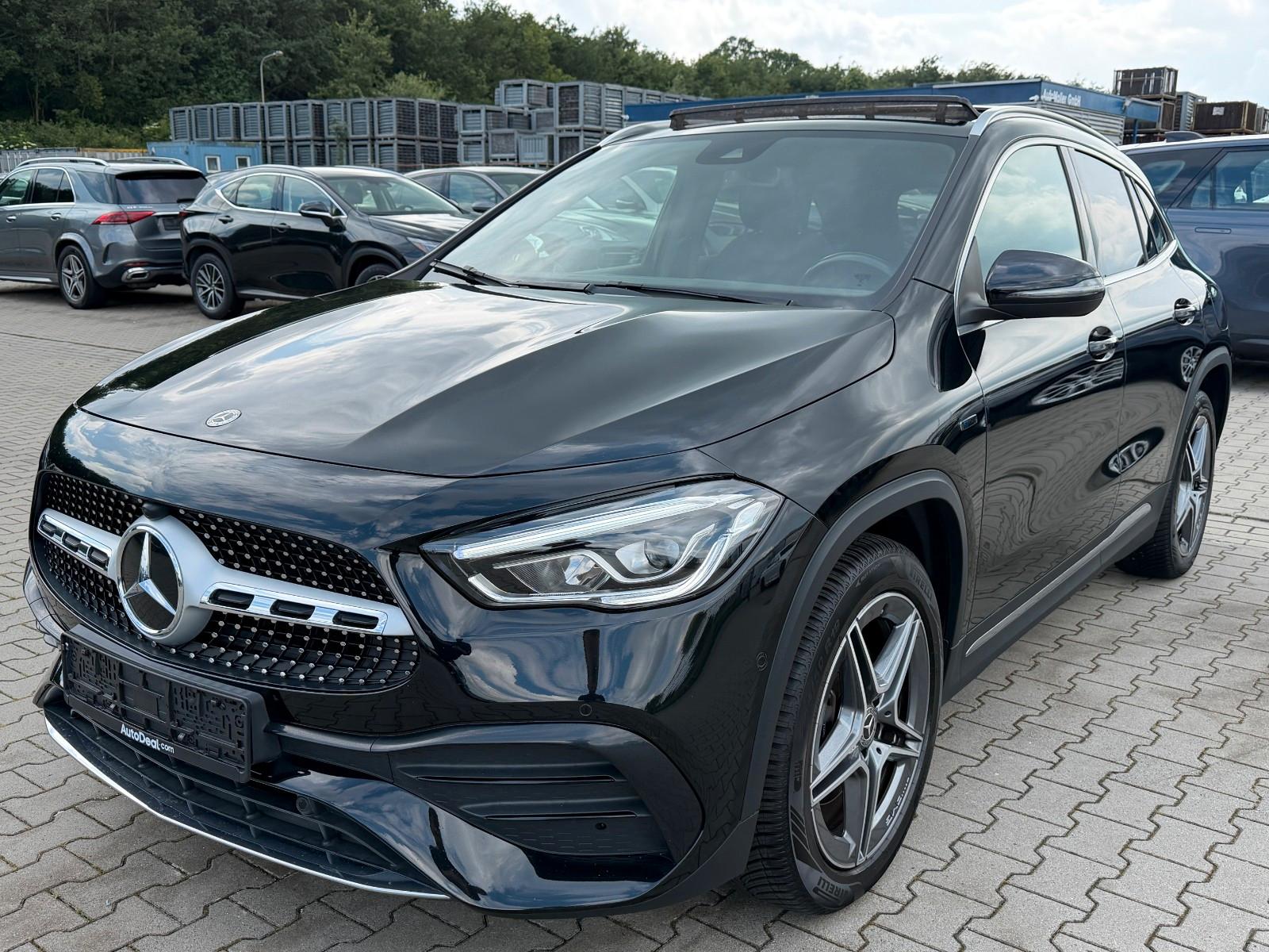 Mercedes-Benz GLA 250e AMG Line*Panoramadach