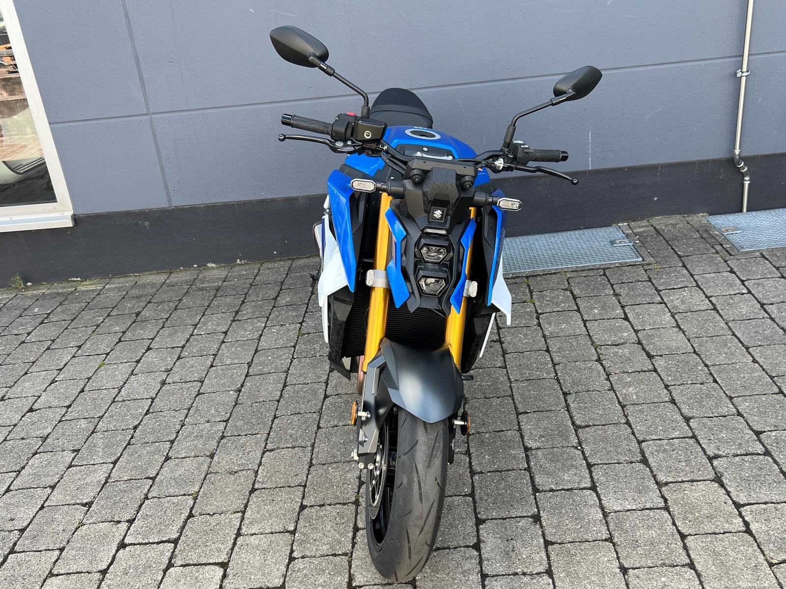 Suzuki GSX-S1000
