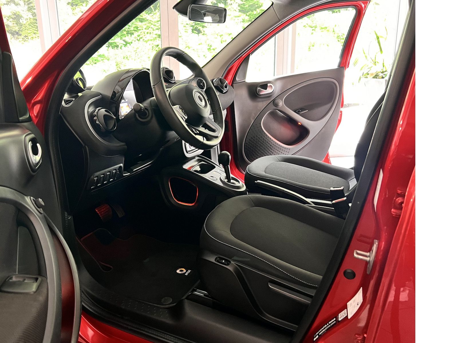 Fahrzeugabbildung Smart ForFour 52 KW Passion*Automatik*Navi*digit.Radio
