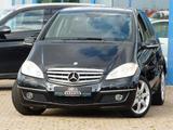 Mercedes-Benz A 150 ELEGANCE BlueEFFICIENCY / inkl. Garantie - Mercedes-Benz A 150: Elegance