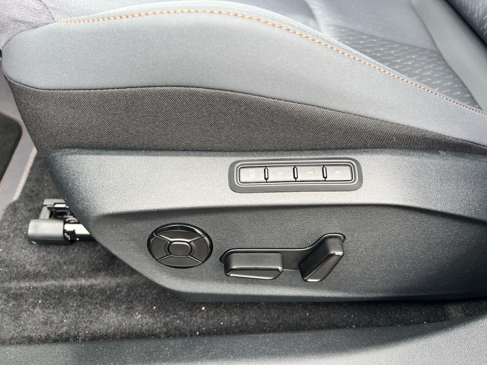 Cupra Raval Endurance Edition Dynamic Plus Plasma Nav/