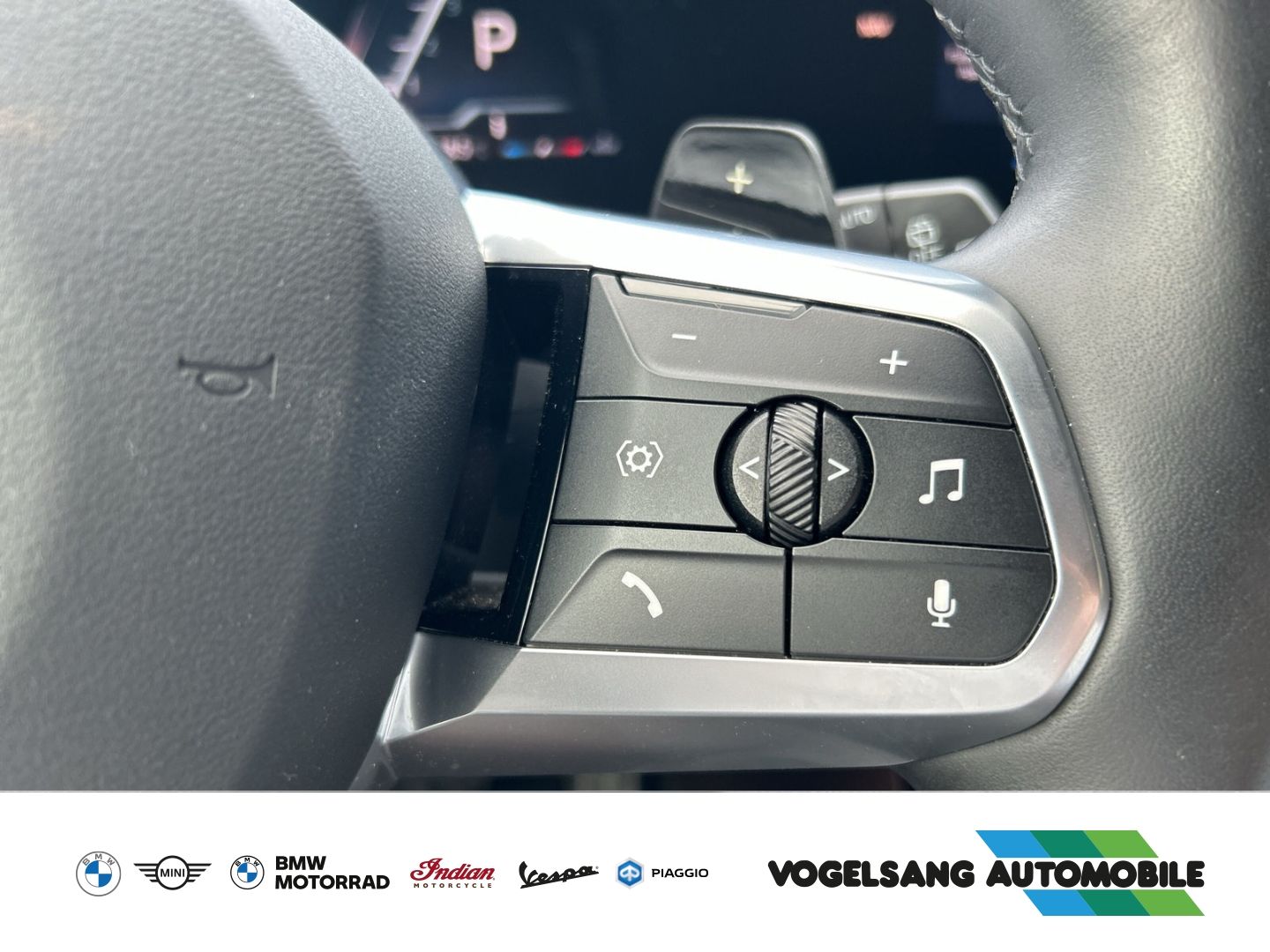 Fahrzeugabbildung BMW X1 xDrive23iA,M Sport,AHK,DrivingAssistentPlus,L