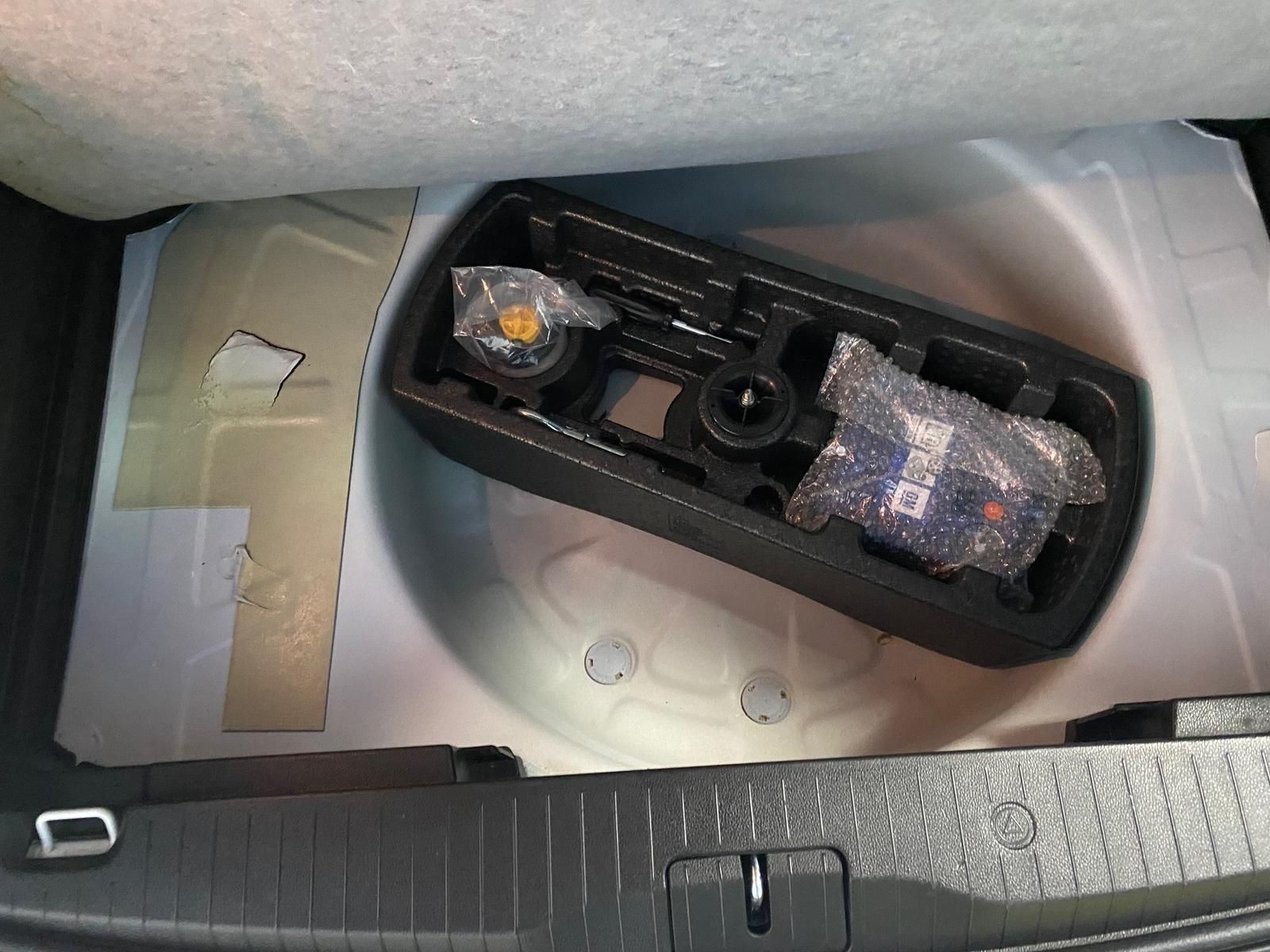 Fahrzeugabbildung Opel Meriva 1.4 16V Turbo Innovation+NAVI+KAMERA+PDC