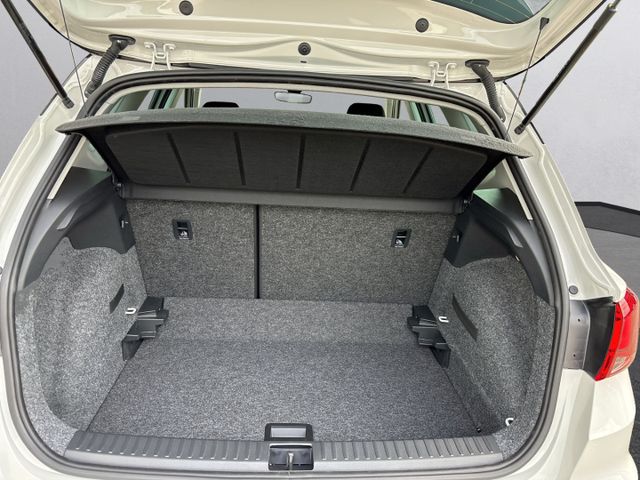 Arona Road Edition 1.0TSI DSG*NAVI+ACC+KESSY+AHK