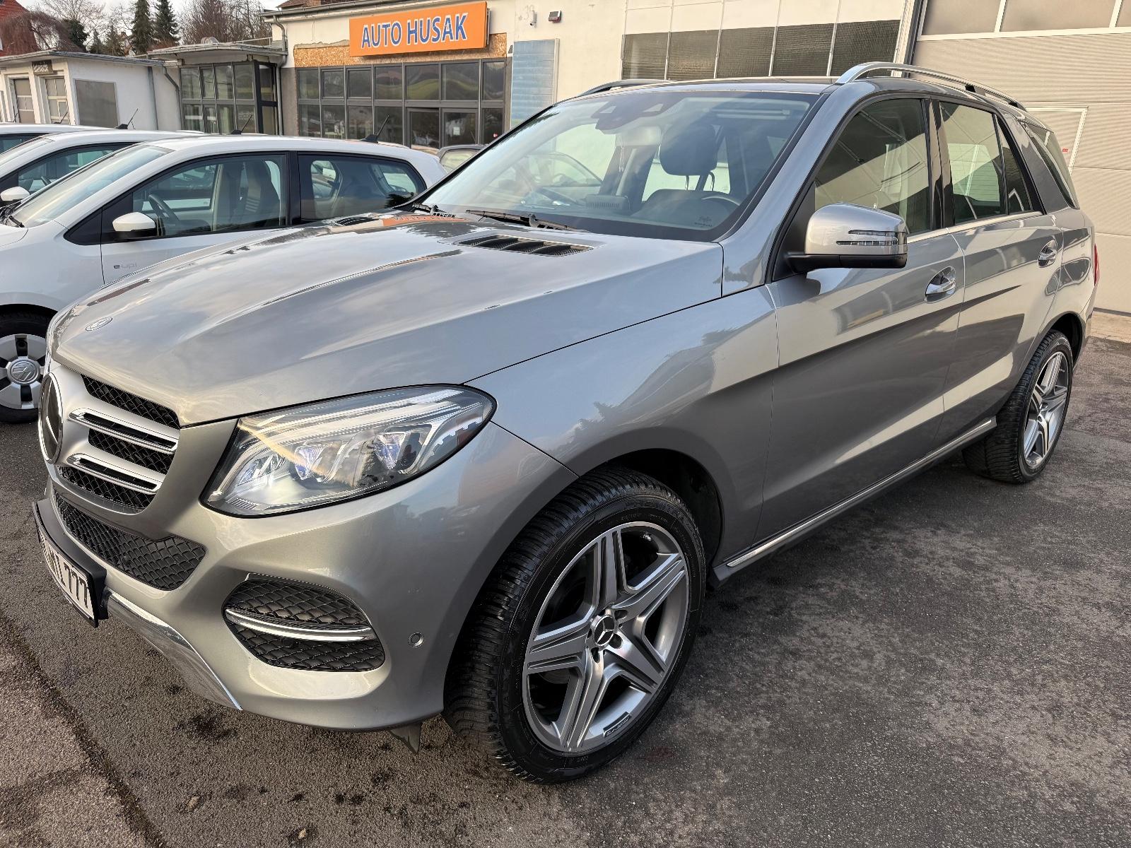 Mercedes-Benz GLE 350d 4Matic LED AHK Massage Luftfederung AMG