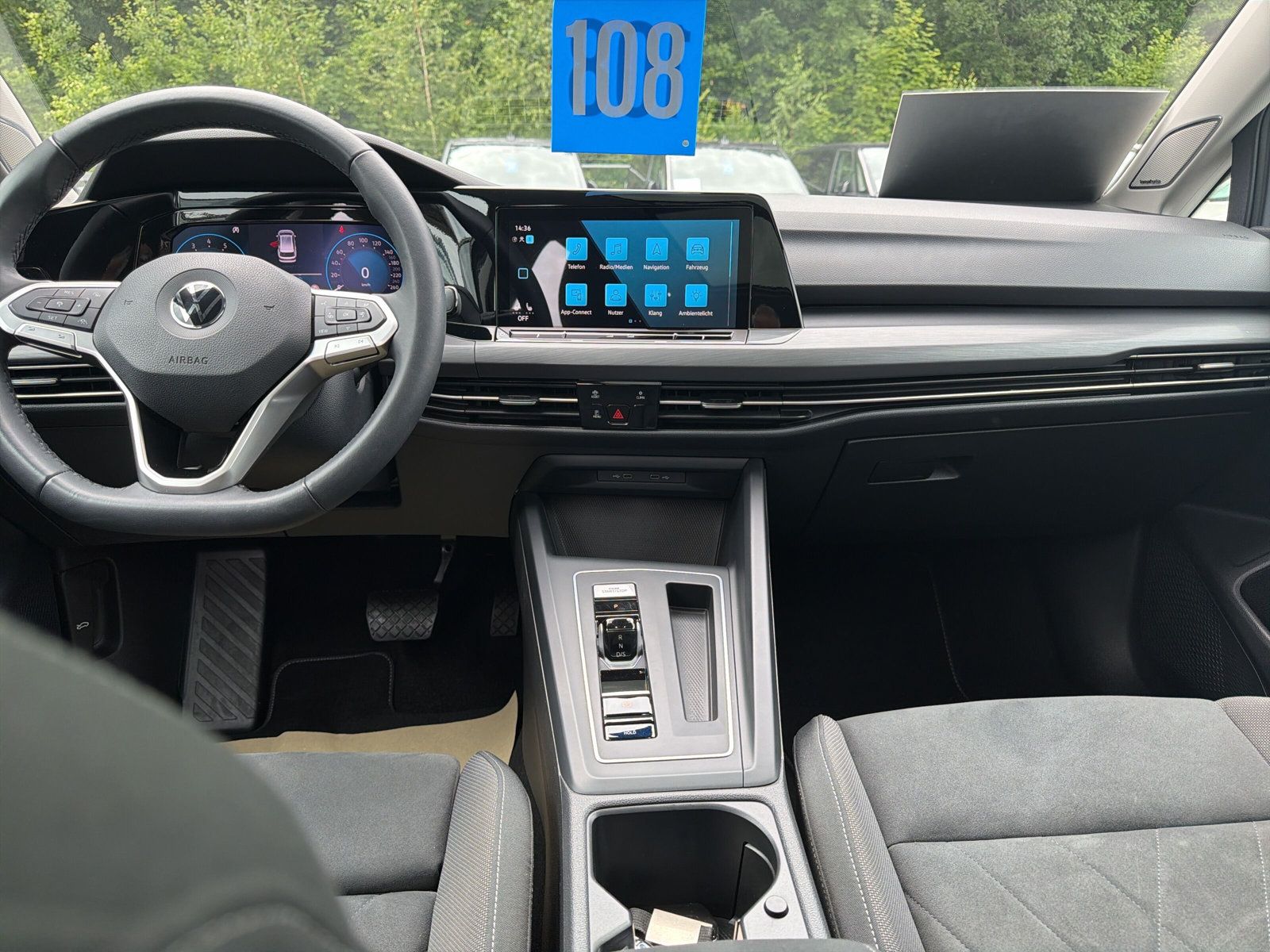 Golf Variant Style eTSI DSG Navi PANO Matrix AZV