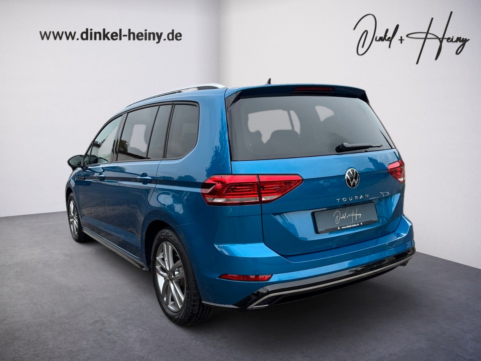 Fahrzeugabbildung Volkswagen Touran 1.5TSI Comfortline R-Line BMT/Start-Stopp