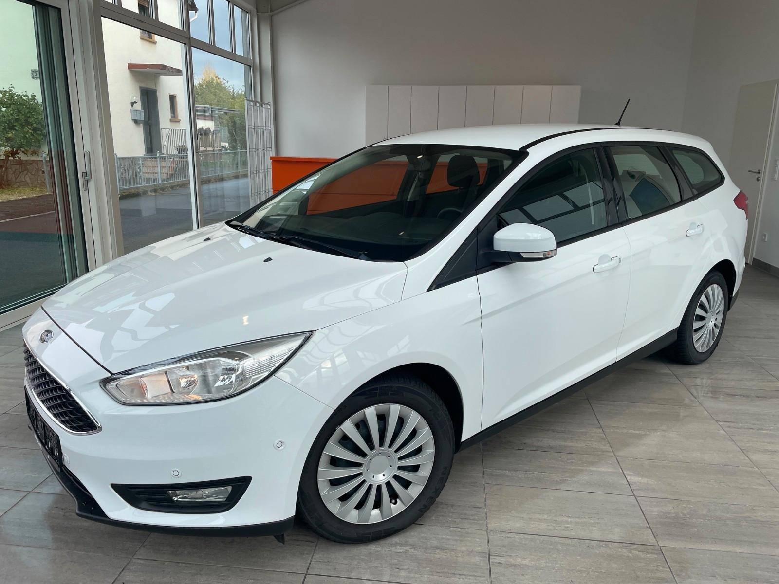 Ford Focus 1,0 EcoBoost 125 PS Business Turnier AHK