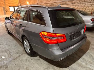 Mercedes E 200 - 6