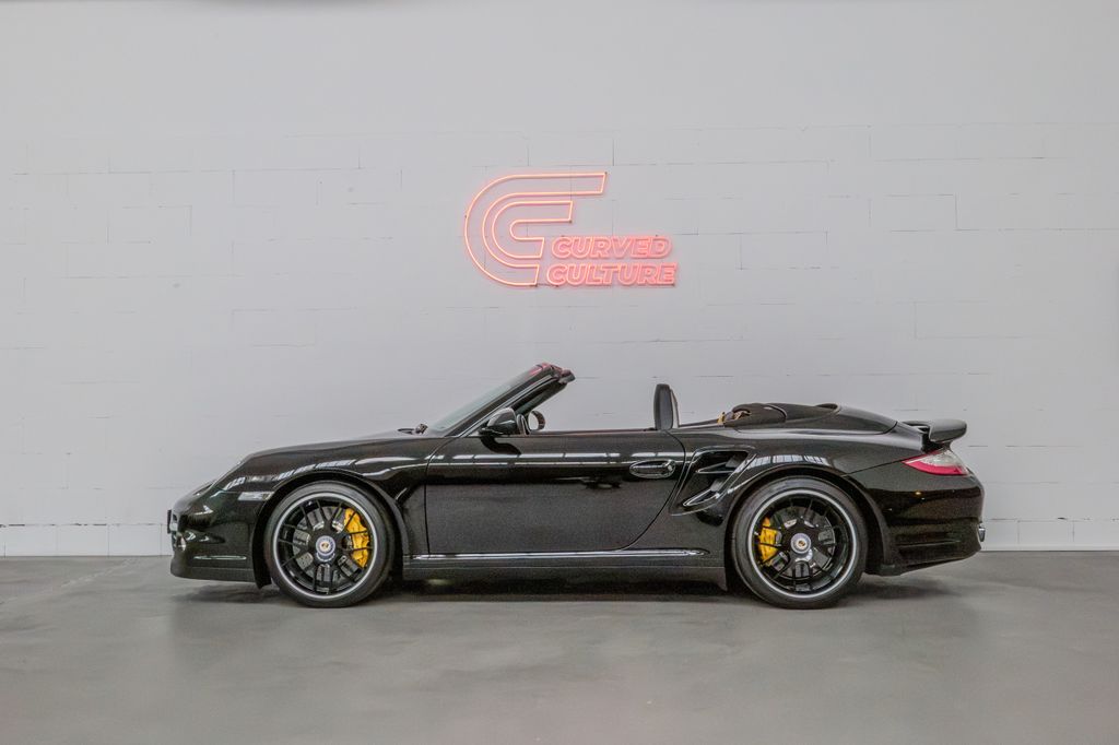 PORSCHE 997 2011