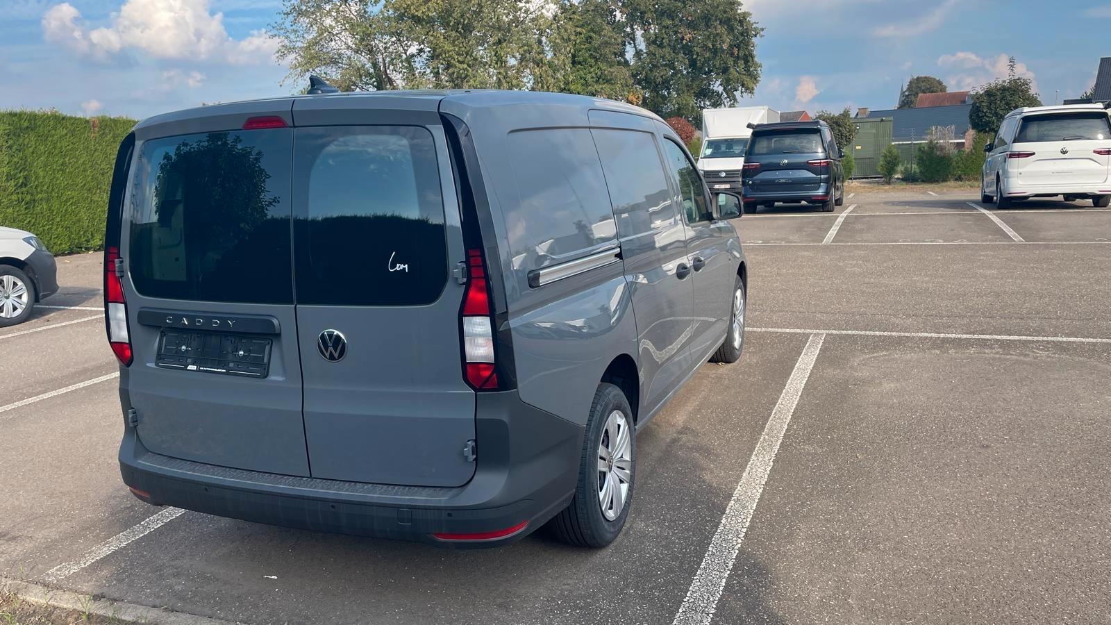 Volkswagen Caddy Maxi Cargo 2,0TDI weiss + grau  Klima PDC