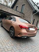 Mercedes-Benz A 250 e - roségold metallic - mit Hybrid-Antrieb: Metallic
