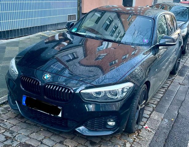 BMW 118iA 5trg Edt M Sport Shadow Navi LED HiFi PDC