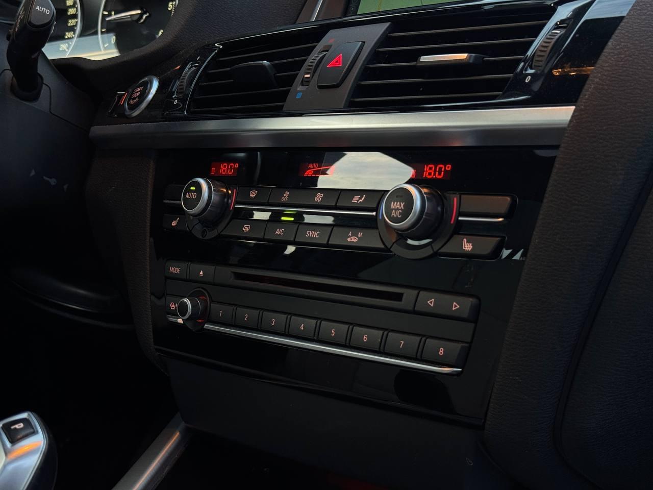 BMW X3 xDrive 20d M-Paket/HEAD-UP/MEMORY/PANO/SHADOW