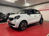 Smart ForFour * BT + USB + FM + 4 Sitze * - gebrauchte Smart ForFour aus dem Jahr 2019
