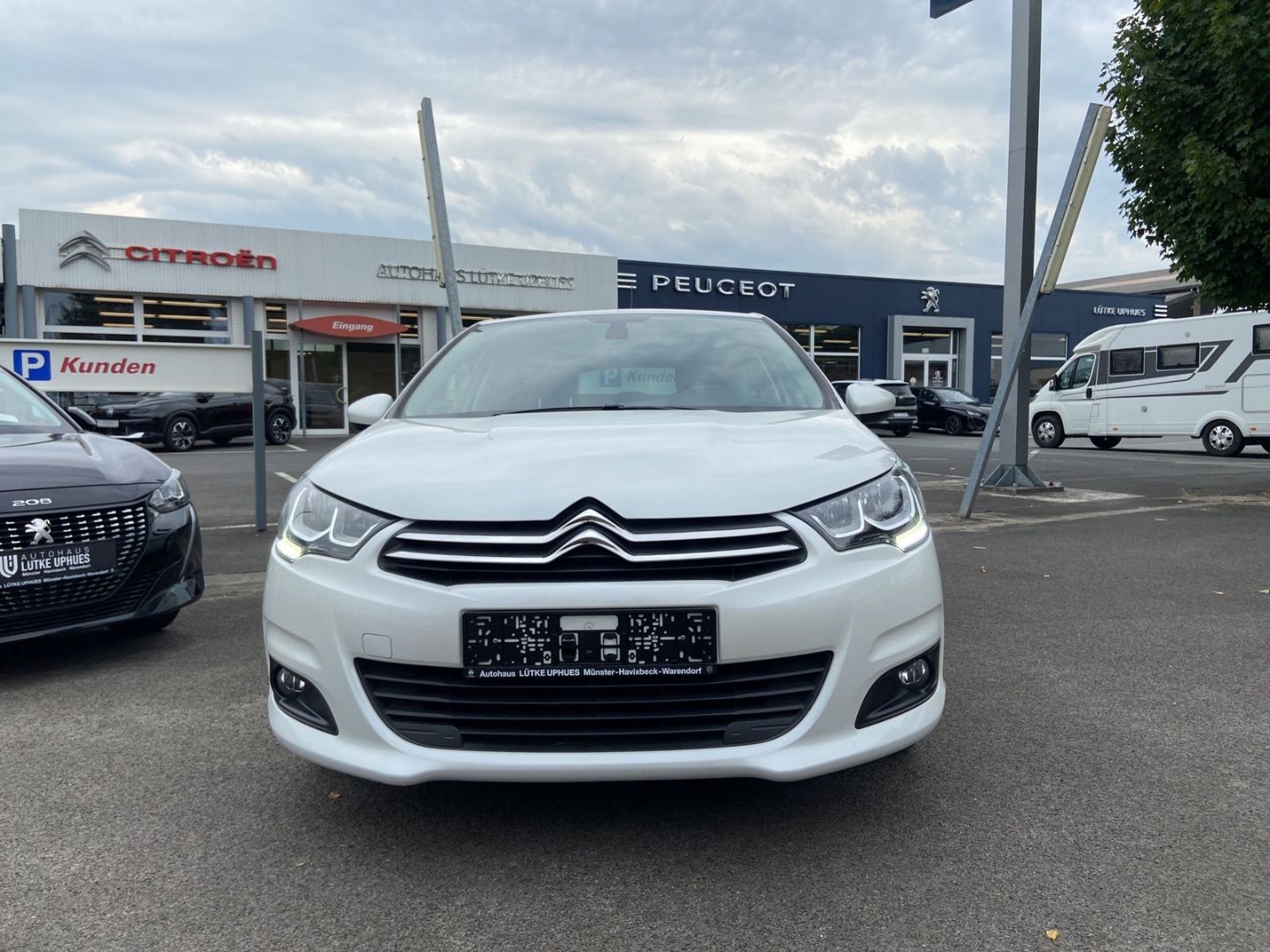 Fahrzeugabbildung Citroën C4 Select 1.6 BlueHDi 100 Navi Notbremsass.Temp