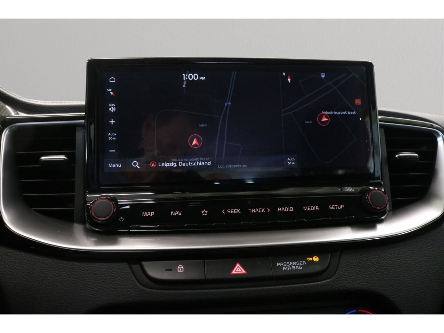Fahrzeugabbildung Kia Ceed_sw Spirit 1.5 Alu JBL Sound Navi ACC LED