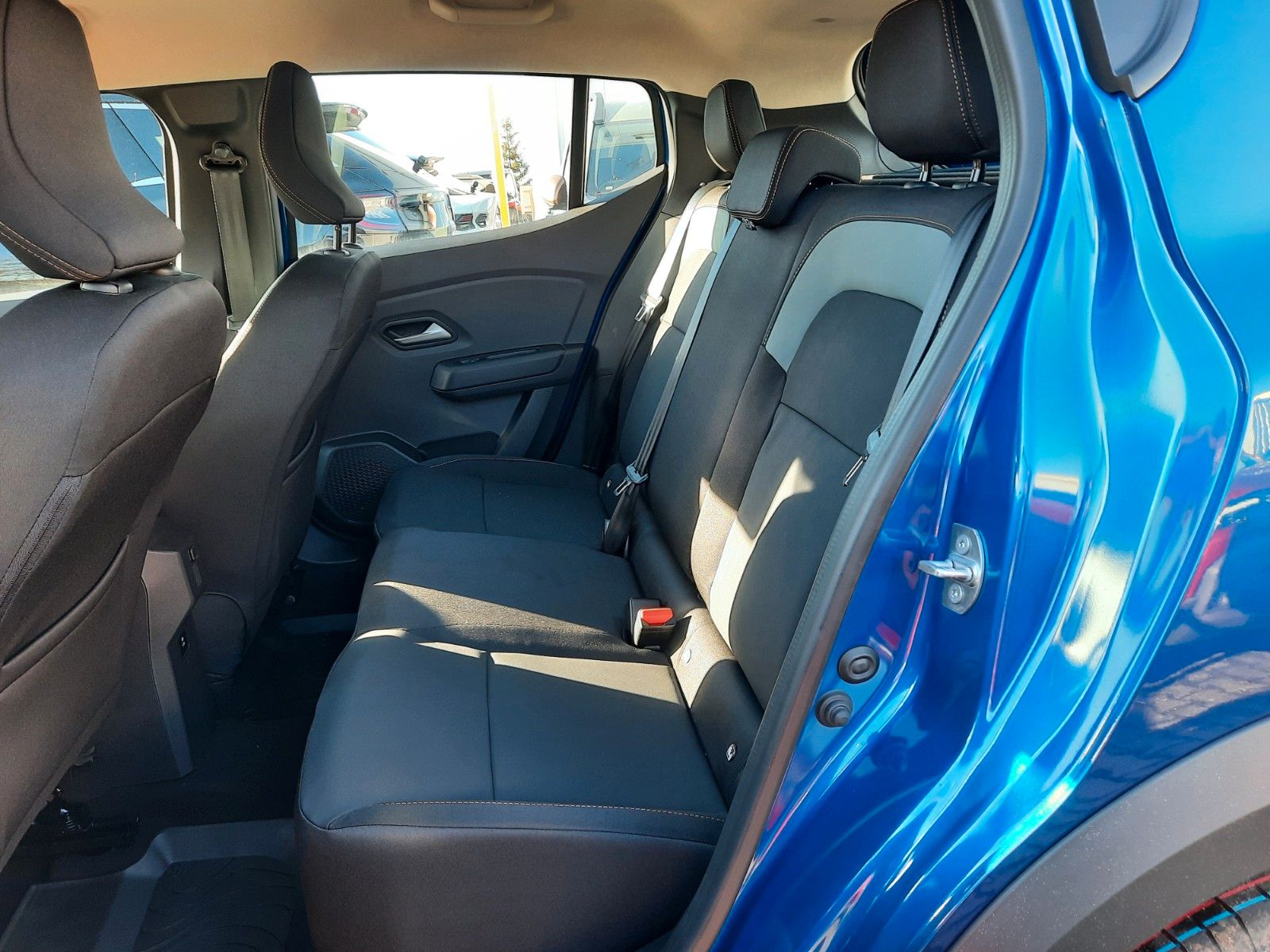 Dacia Sandero - Bild 9