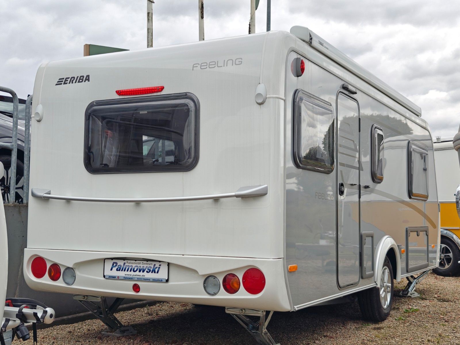 Fahrzeugabbildung HYMER / ERIBA / HYMERCAR Feeling 470 Elegance - JETZT 6.683€ SPAREN !!!