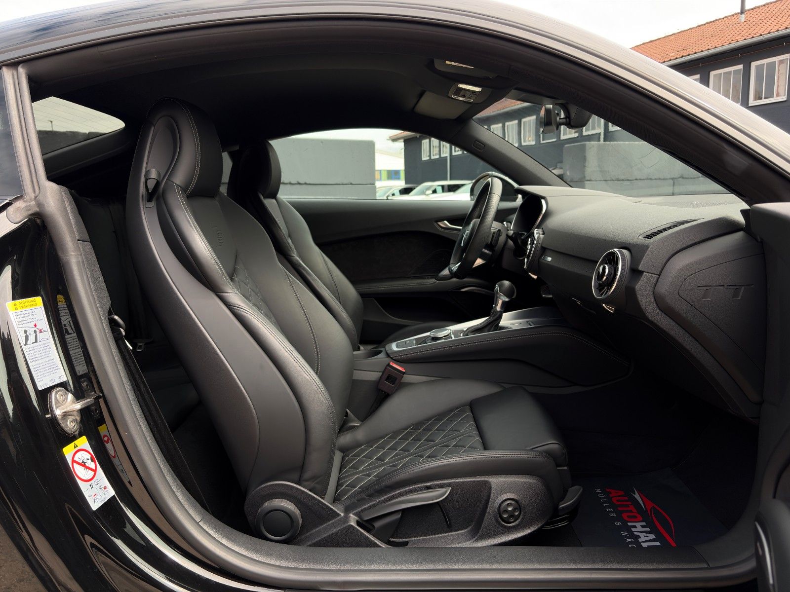 Fahrzeugabbildung Audi TT Coupe 1.8 TFSI S Line B&O CAM Tempomat Leder