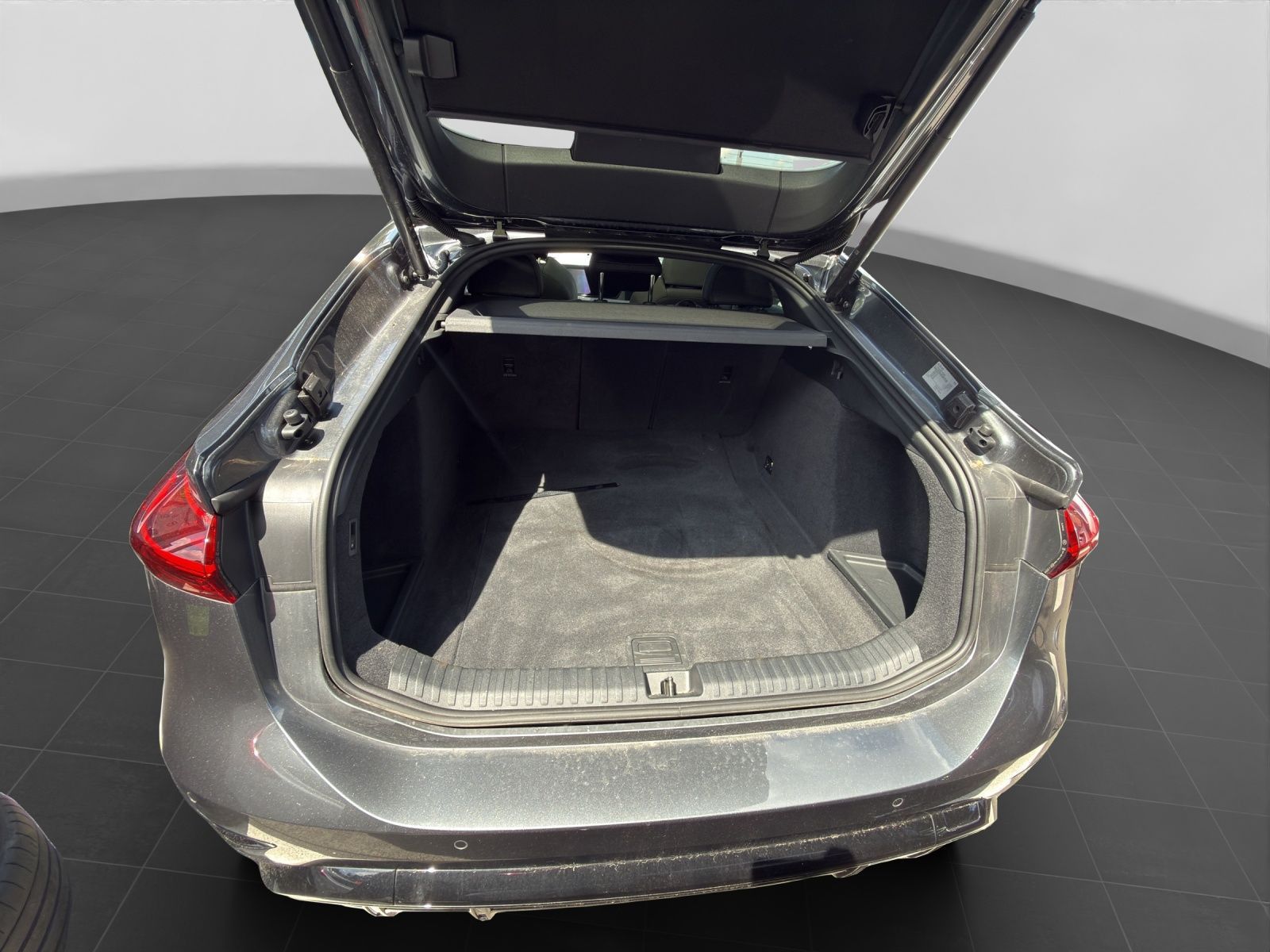 Audi A6 e-tron - Bild 18