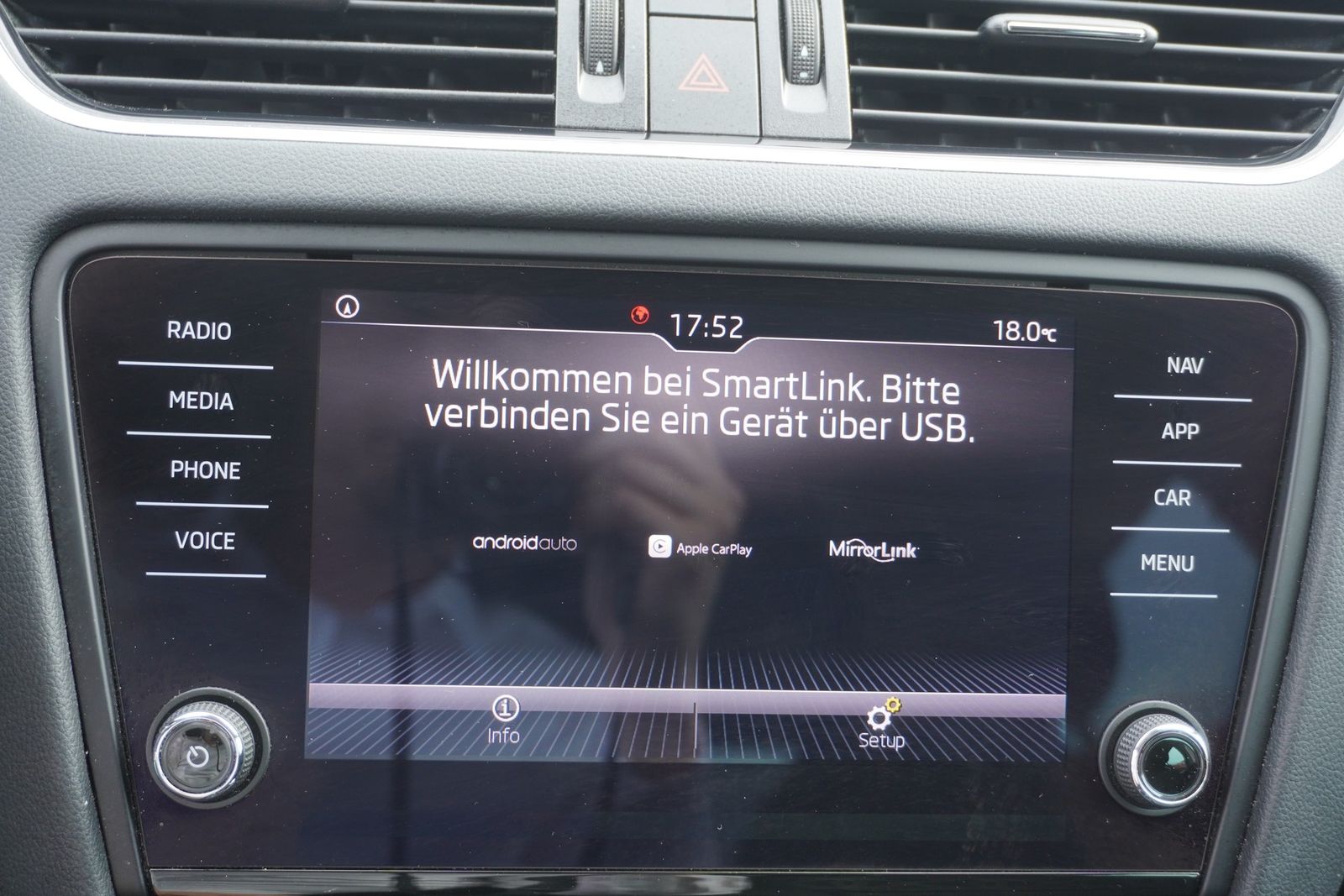 Skoda Octavia 1.5 TSI Clever DSG LED Navi ACC PDC foto 18