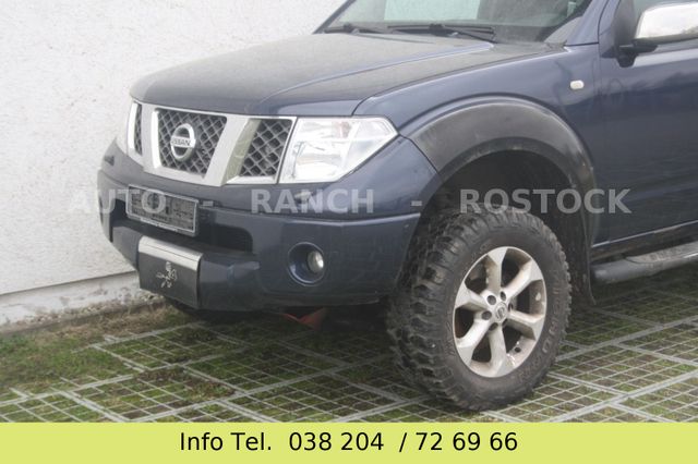 Nissan Navara 4x4 2,5dci Comfot Klima/Leder/Ahk/Hardtop