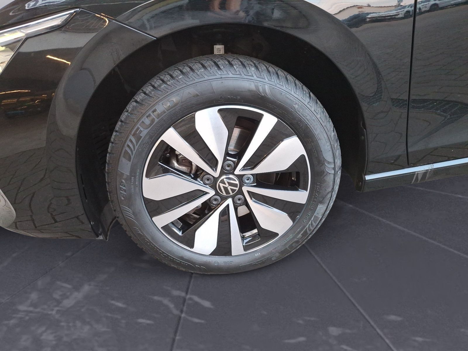 Volkswagen Golf - Bild 12