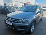 Volkswagen Touareg V6 TDI ALLRAD/XENON/AHK/KLIMA/NAVI/SHZ - VW Touareg Gebrauchtwagen in Köln