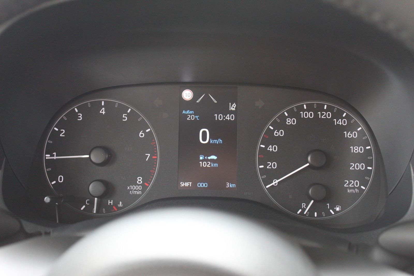 Fahrzeugabbildung Toyota Yaris 1.0 VVT-i Comfort inkl. Winterräder