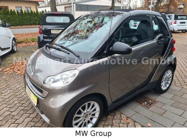 Smart ForTwo Cabrio 1.0 62kW Servolenkung Klima Leder