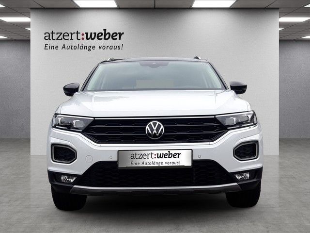 Fahrzeugabbildung Volkswagen T-Roc Style 1.5TSI Navi LED Kamera eleHeck 17"