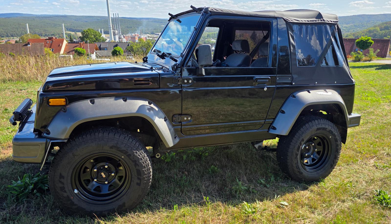 Suzuki SJ Samurai