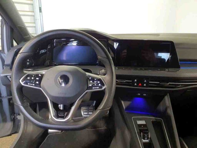 Golf VIII 2.0 TSI R-LINE BLACKSTYLE PANO+KAM+ACC