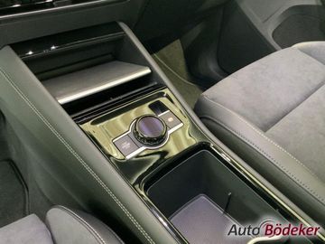 Volkswagen Tayron 1.5 eTSI DSG Elegance Bluetooth Navi LED