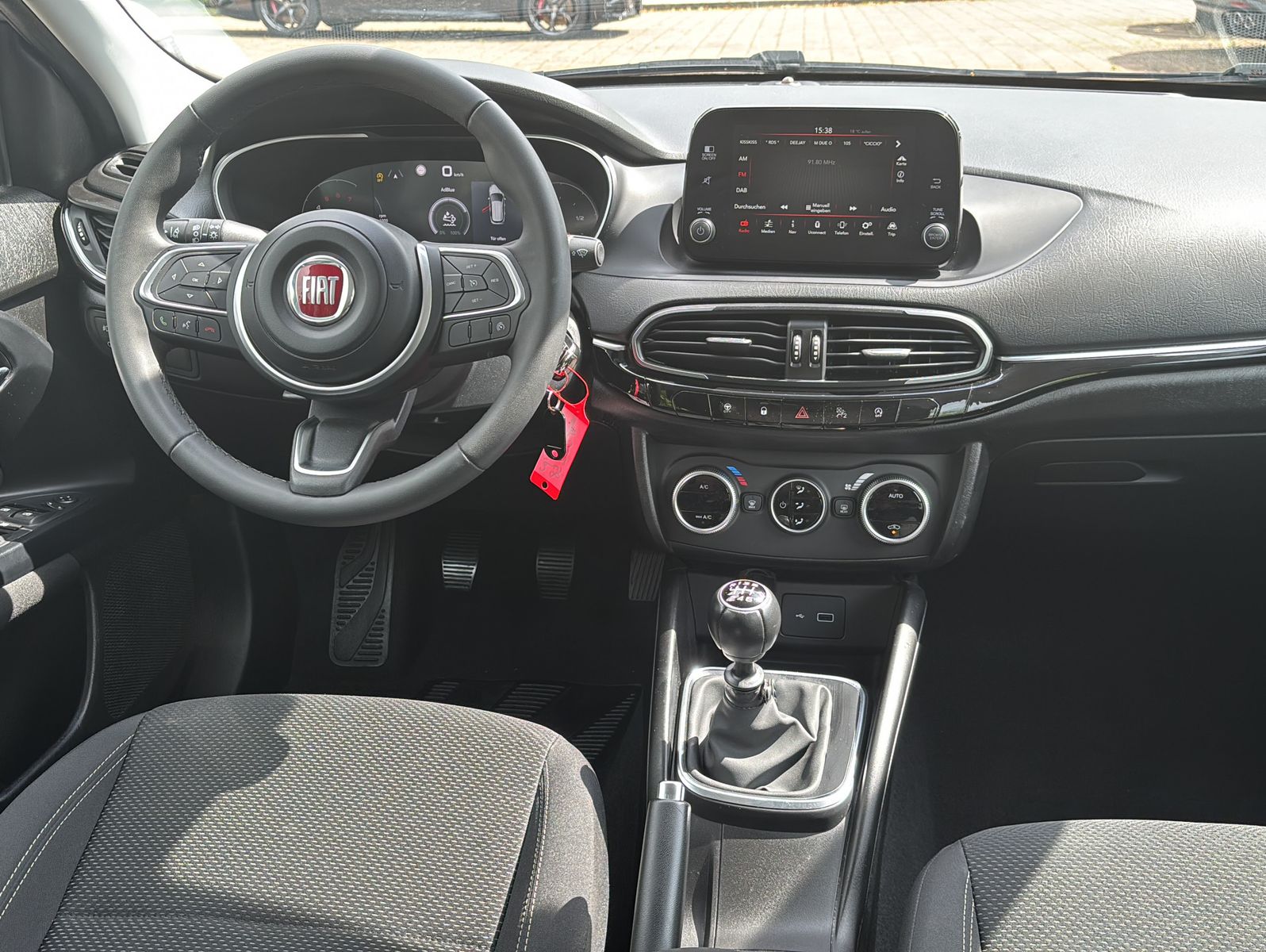 Fahrzeugabbildung Fiat Tipo 1.6 Mjet 130 ps