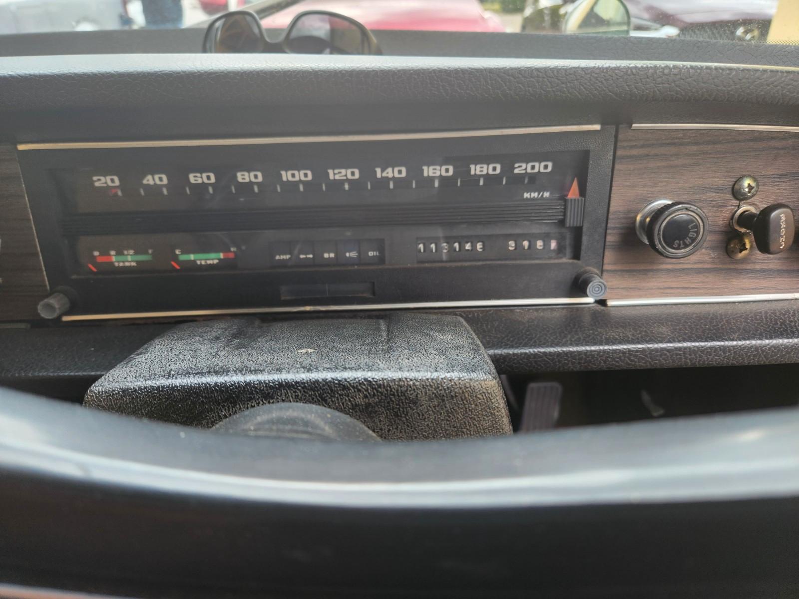 Volvo 164er Automatik mit vieln Teilen 