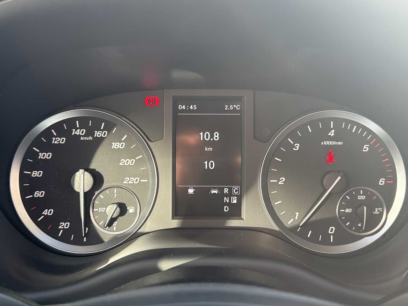 Fahrzeugabbildung Mercedes-Benz Vito 116 CDI 9G Klima AHK LED Audio40 Kamera
